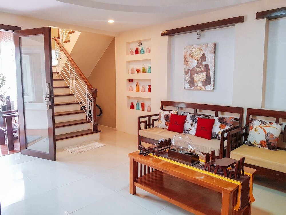 Фото RedDoorz @ Caimito Drive Dampas