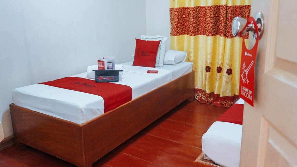 Фото RedDoorz near Old Tagbilaran Airport