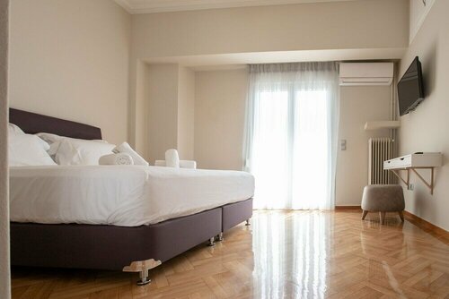 Гостиница Luxurious 5 bedroom-3 bathroom Apartment 2- Athens в Афинах