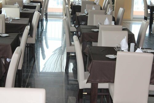 Гостиница Hotel Imperio в Гвинеи-Бисау