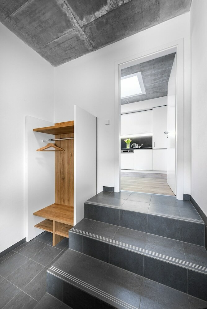 Фото Downtown Suites Belohorska