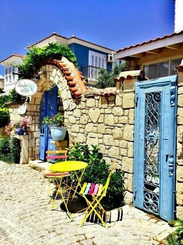 Гостиница Ilayda's Suites в Чешме