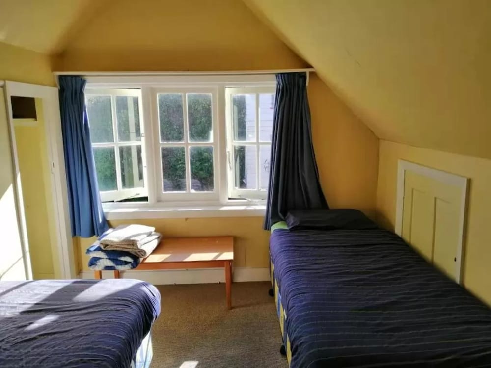 Фото Stafford Gables Hostel