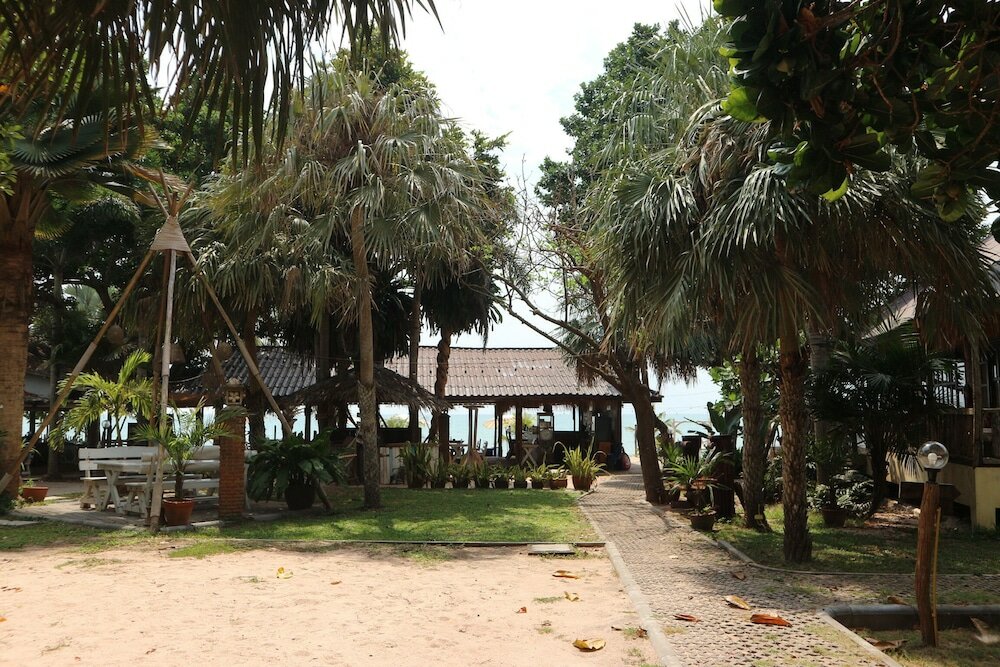 Фото Baanboonpetch Resort