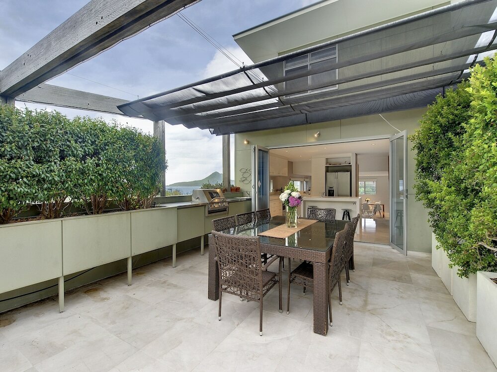 Фото The Penthouse at Little Beach