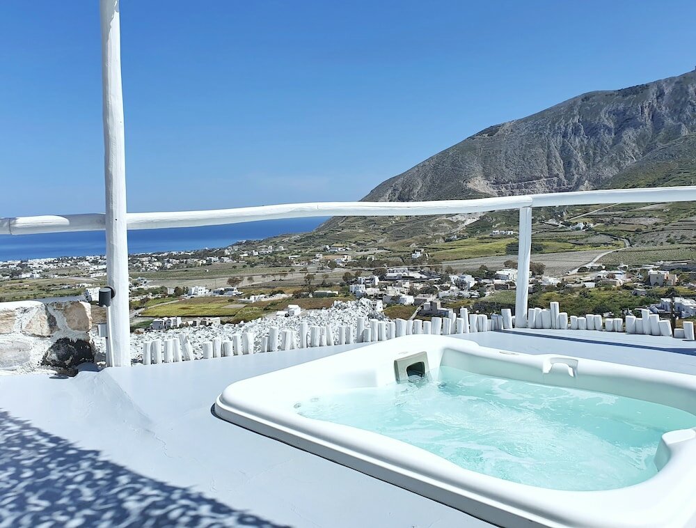 Фото Fertimo Suites by Karpimo