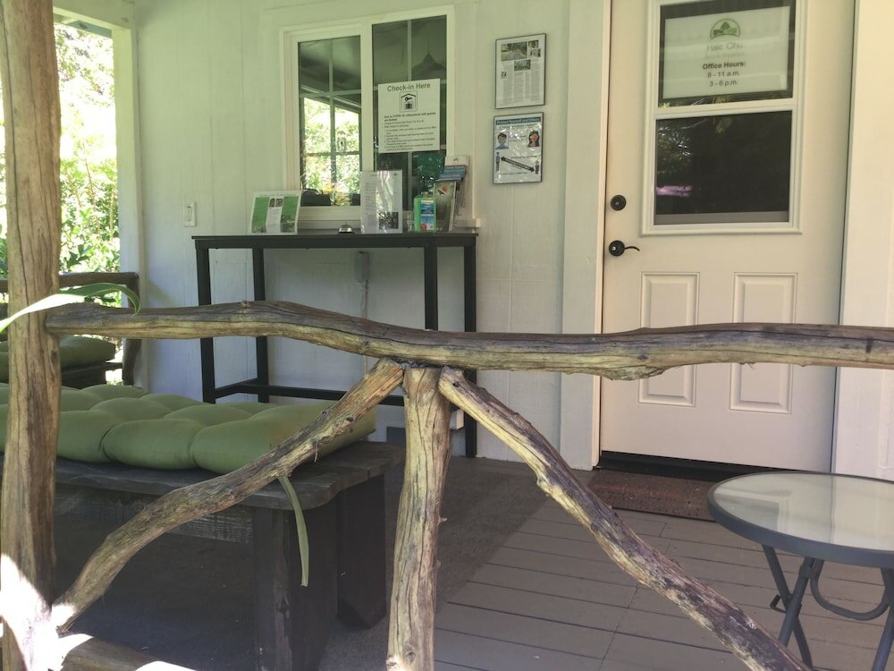 Фото Hale 'Ohu Bed & Breakfast