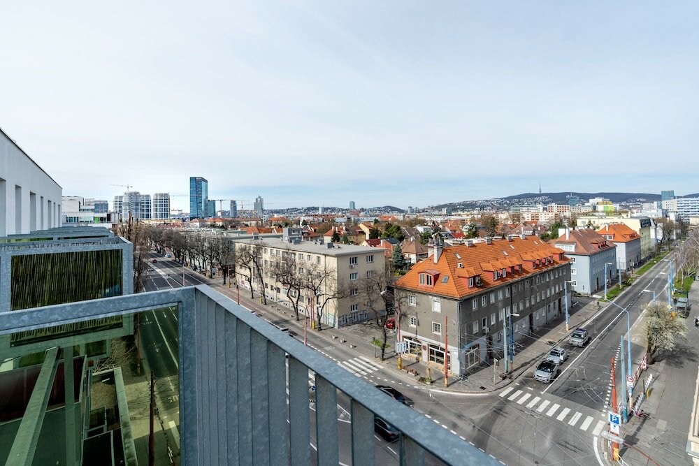 Фото Apollis Business & Budget by Ambiente