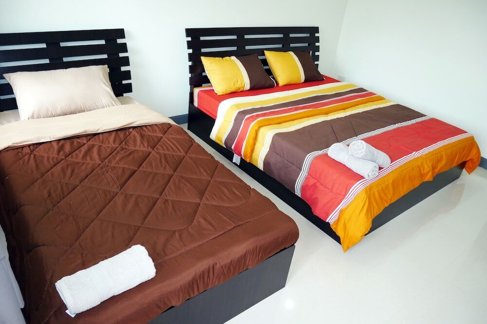 Фото Bann Romyen Klang Dong