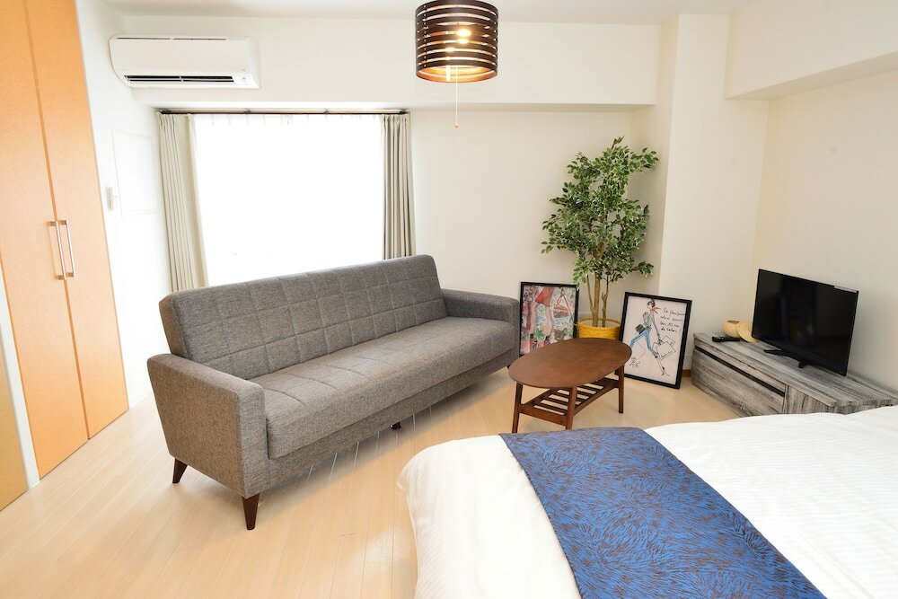 Фото Very Hotel Dotonbori