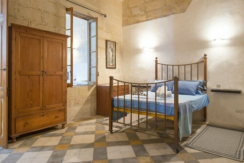 Гостиница Valletta Bishop Apartment в Валлетте