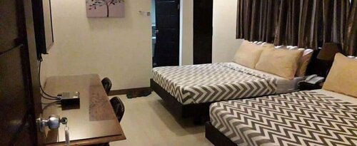 Гостиница Urbantel Hotel в Лусене