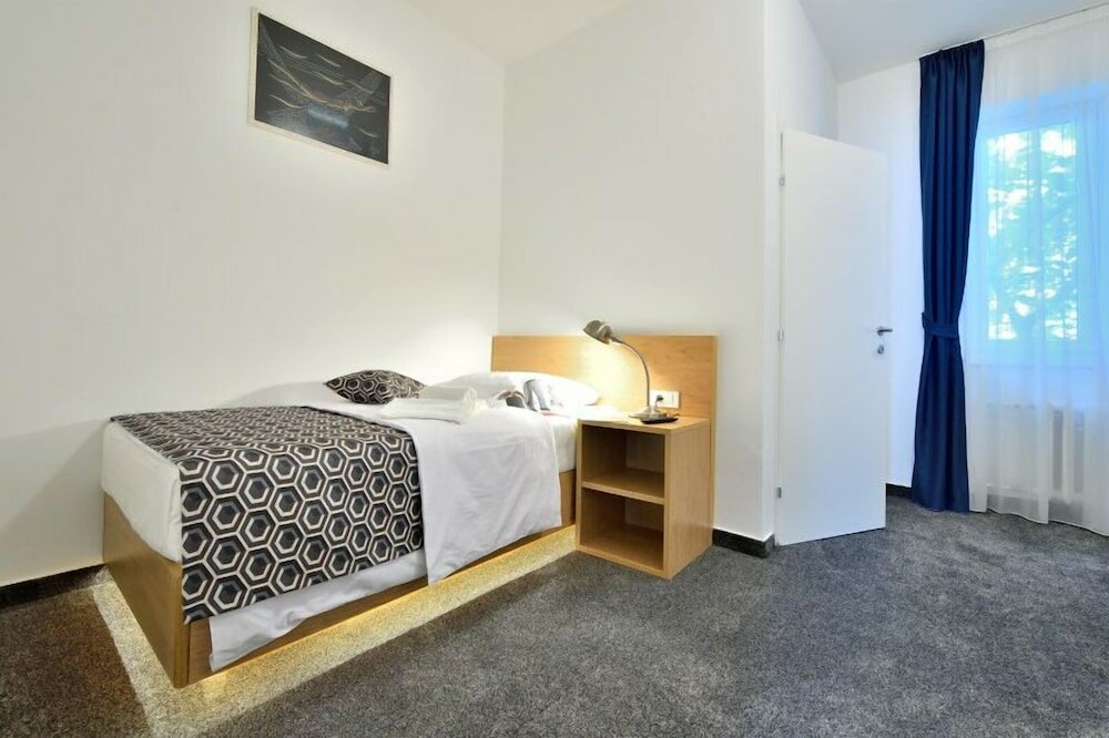 Фото Hotel Orient Zagreb