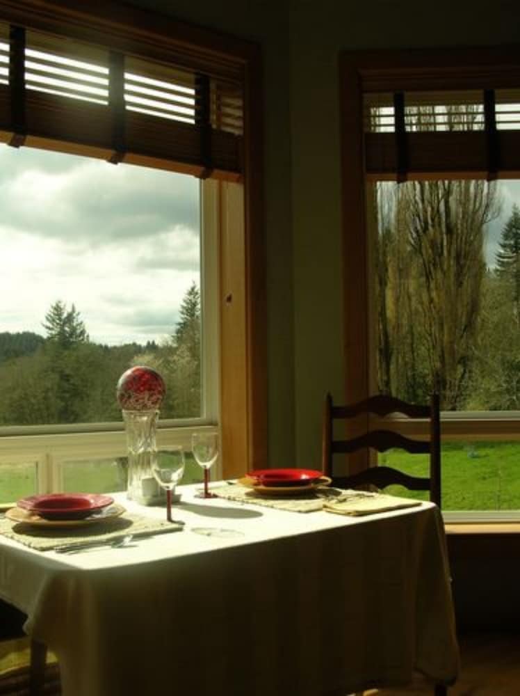 Фото Lucky Mud Inn and Disc Golf Resort