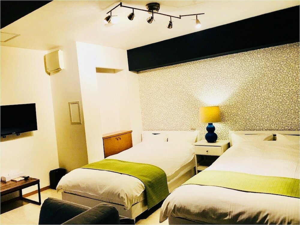 Фото Very Hotel Dotonbori