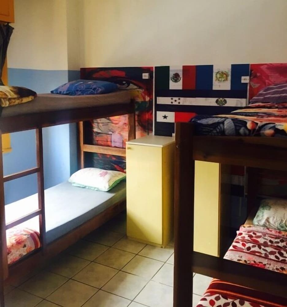Фото Hostel Central Curitiba