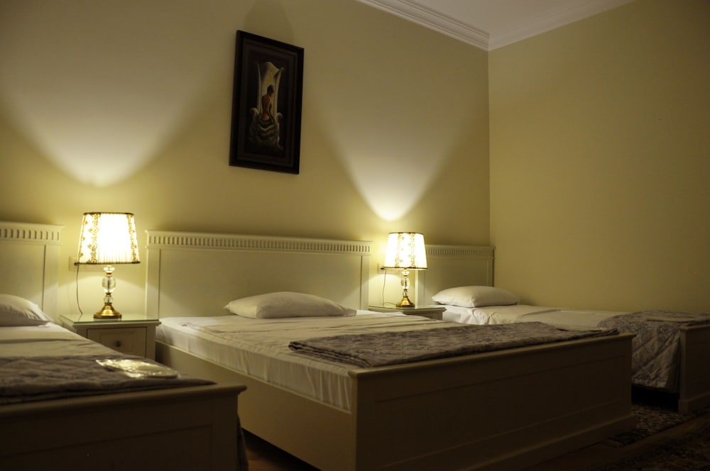 Фото Отель Crown