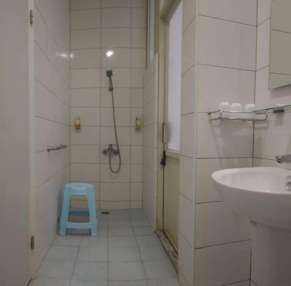 Фото Blockhead Bed and Breakfast