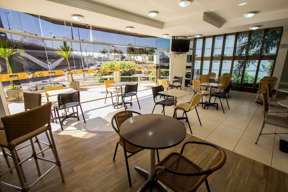 Фото Uberpalace Hotel