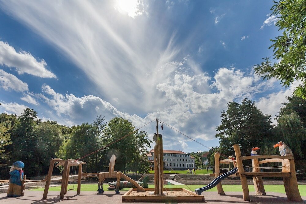 Фото Hotel Pod Lipou