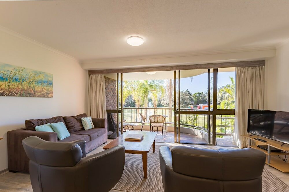 Фото Byron Pacific Apartments