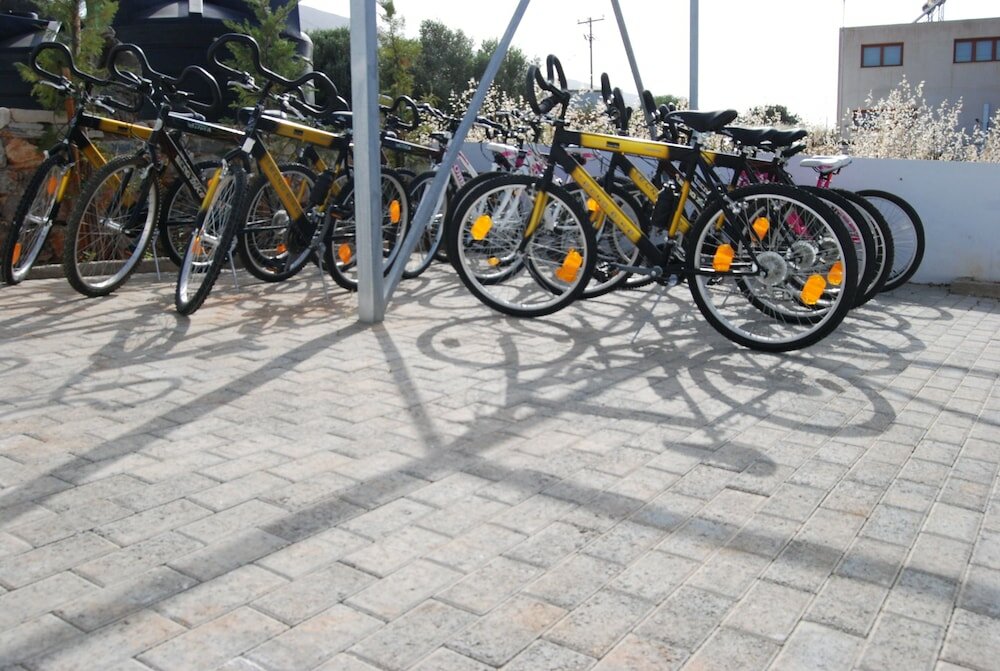 Фото Okirroi Villas