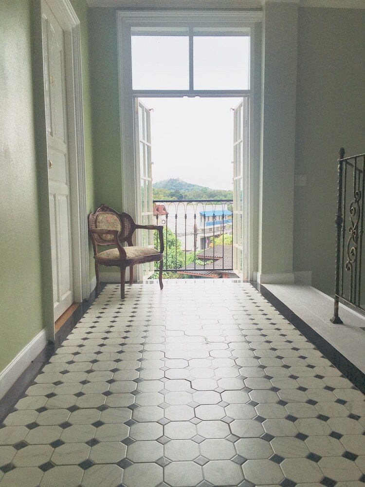 Фото Nai Suan Bed and Breakfast