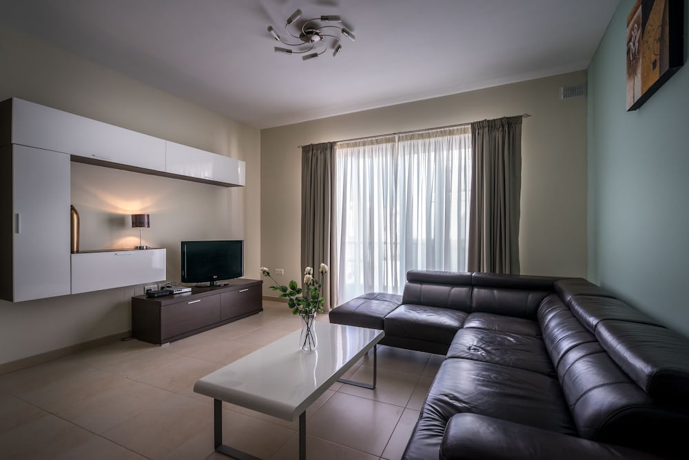 Фото Consiglia Apartments - Sliema