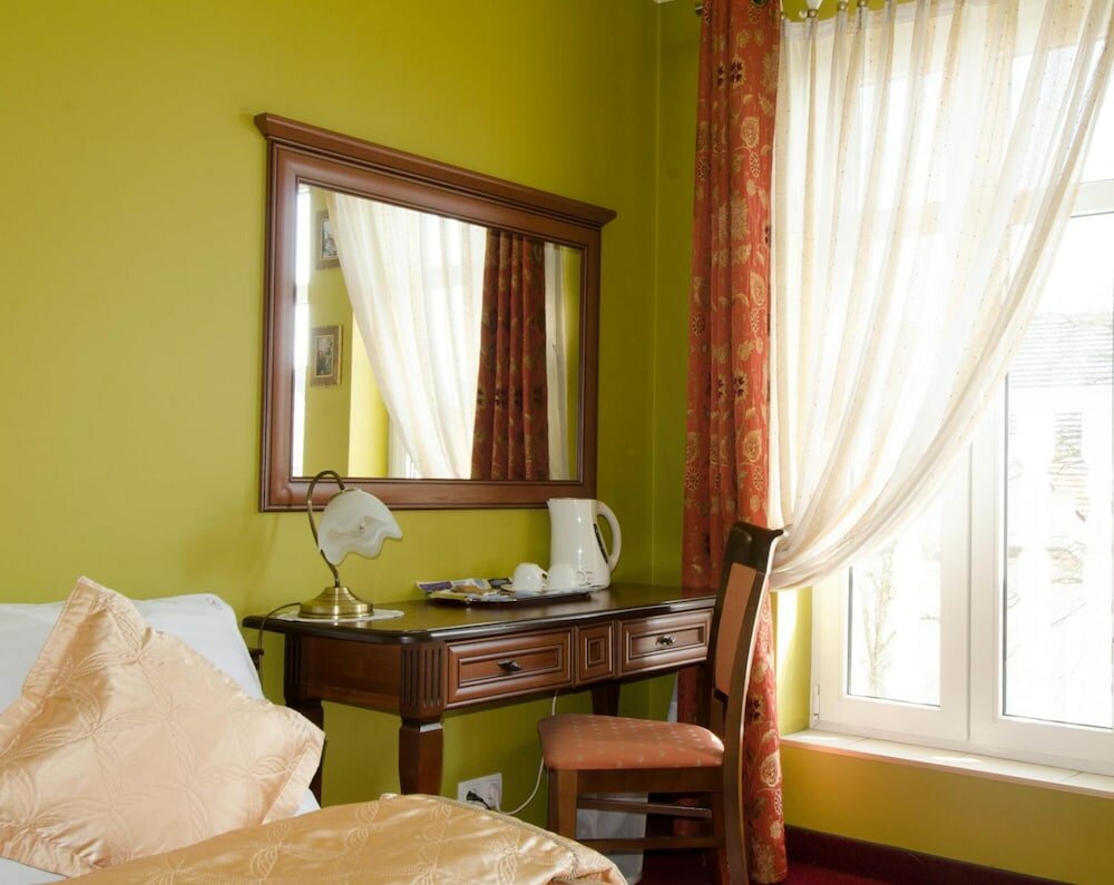 Фото Hotel Atrium