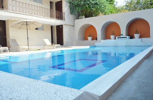 Гостиница Hotel Zirahuen в Ласаро-Карденас