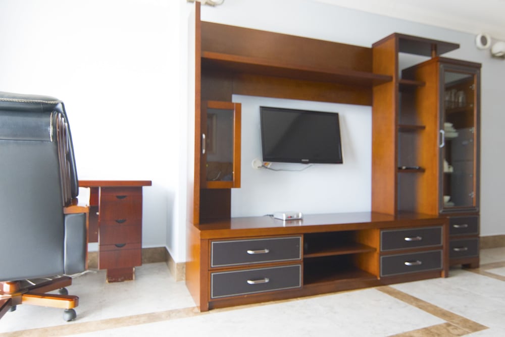 Фото Naguru Viewpointe Apartments