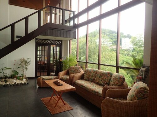 Гостиница Cliffside View Hotel в Палау