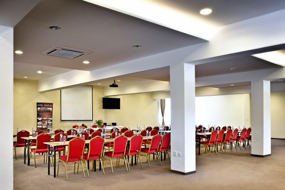 Фото Hotel Rozálka