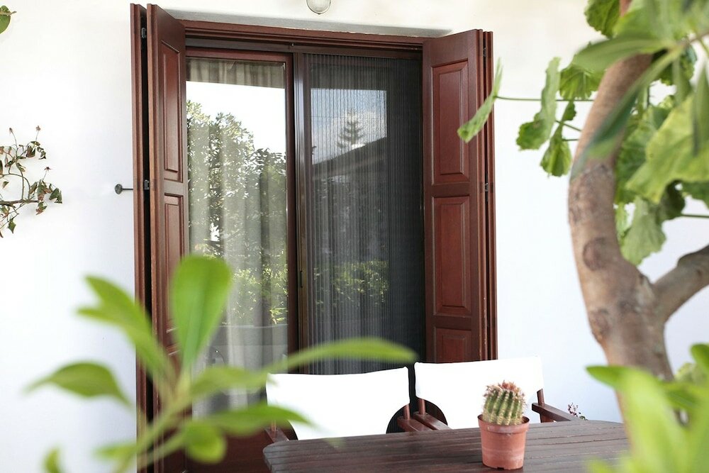 Фото Anemonisia Deluxe Apartments & Mesonettes