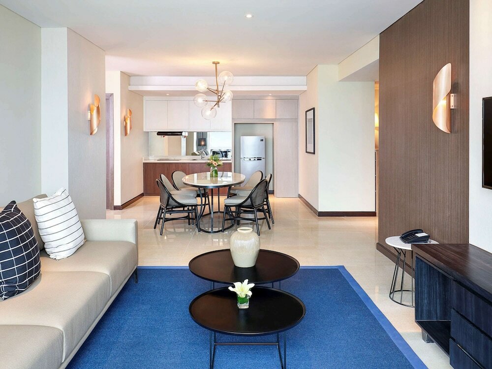 Фото Novotel Samator Surabaya Timur