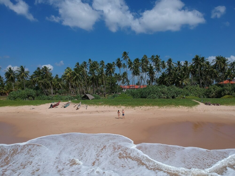 Фото Green Parrot Beach Resort