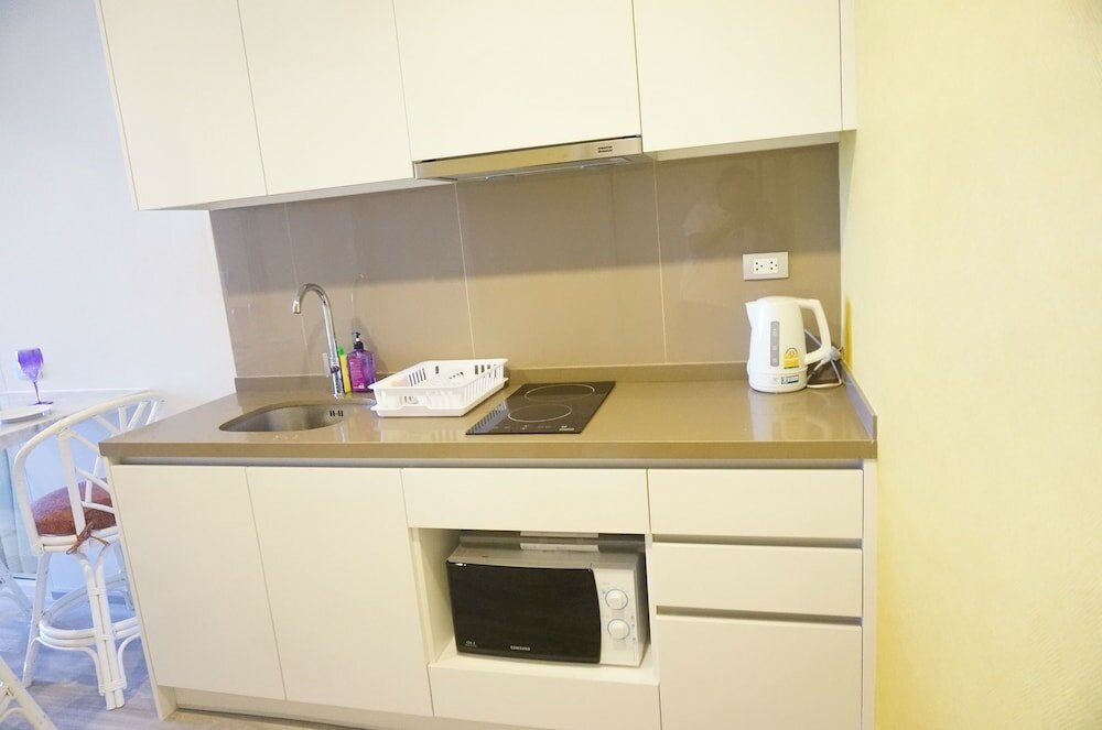 Фото Beachfront Sea View Baan Plai Haad