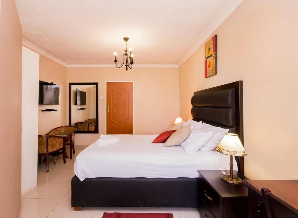 Фото Riverstone Guest Lodge