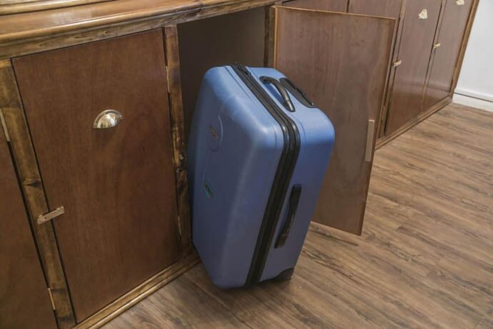 Фото Nomad Backpackers