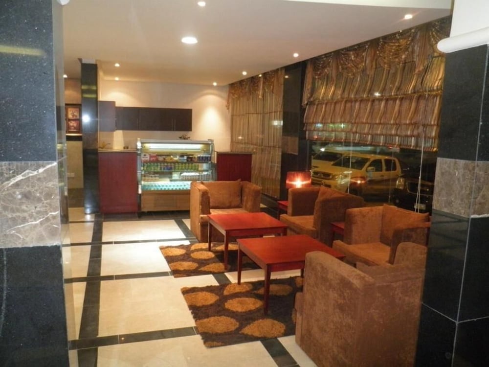 Фото AlMuhaidb Nadwaa Aparthotel