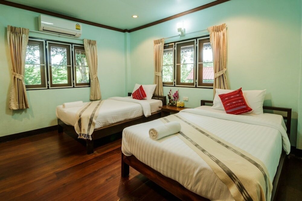 Фото Mitkhoonyoum Hotel