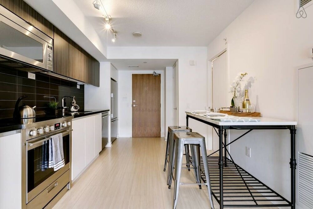 Фото City Condo by Rogers Centre