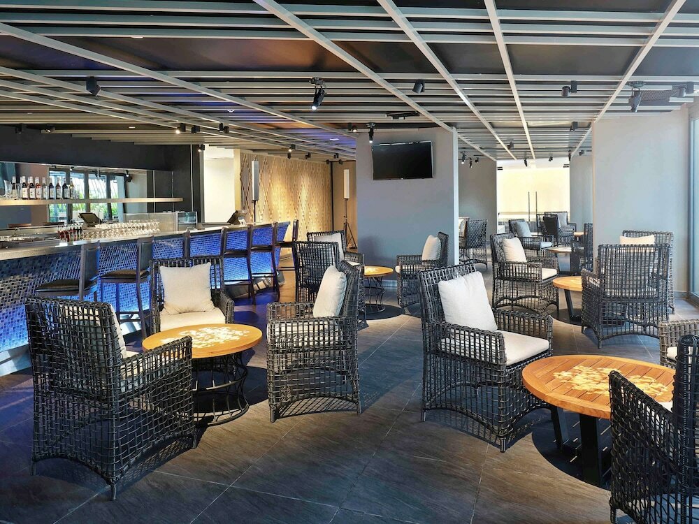 Фото Novotel Samator Surabaya Timur