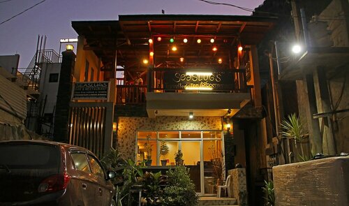 Гостиница Seaslugs Traveller's Inn в Эль-Нидо