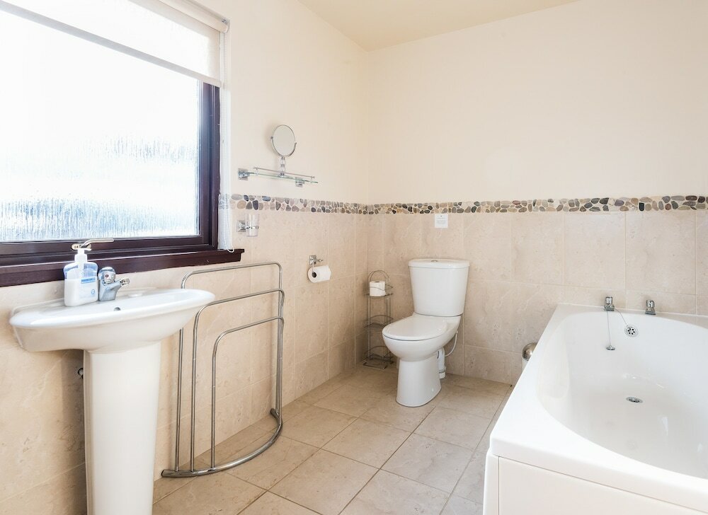 Фото Scottish Highland Lodge