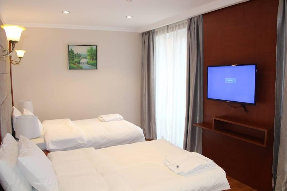 Фото Отель Грин Парк