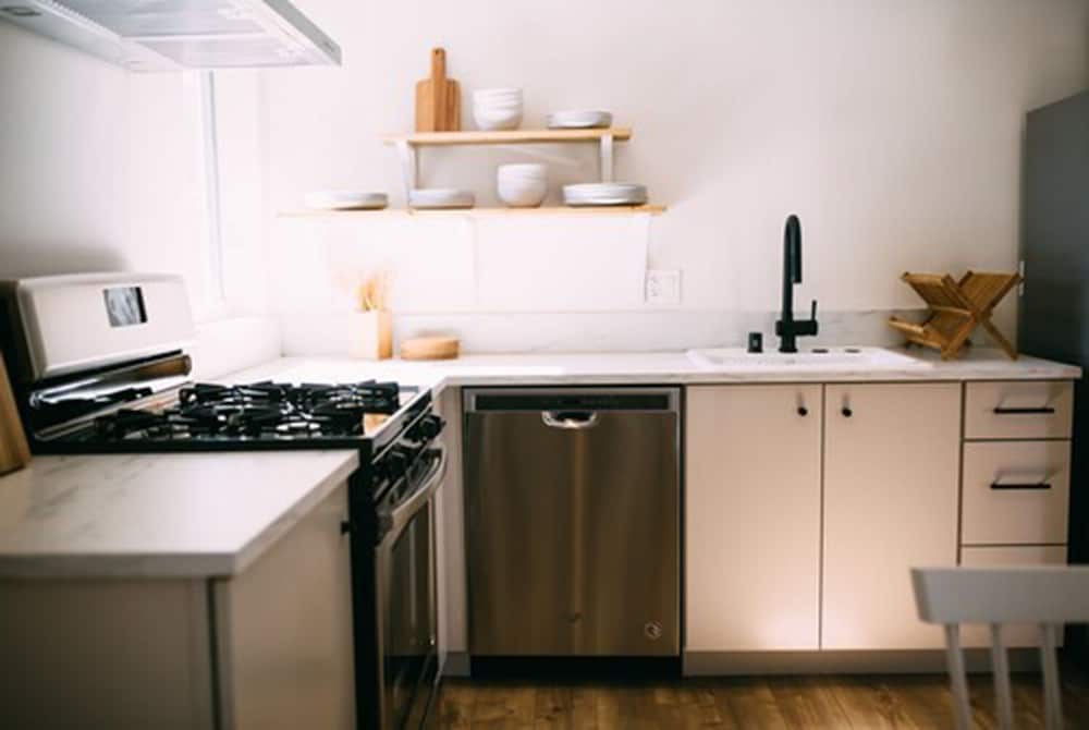 Фото Noon on Sunset Hill