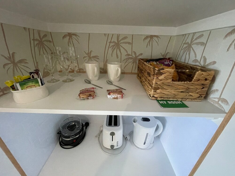 Фото Torquay Terrace Bed & Breakfast