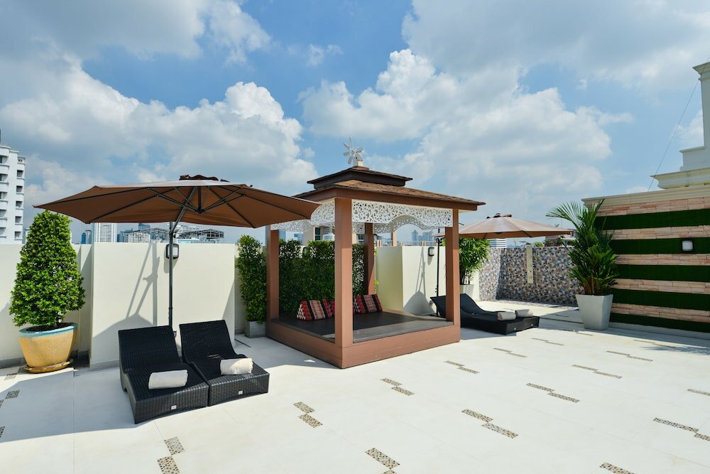 Фото Aspira Hana Executive Apartment Thonglor