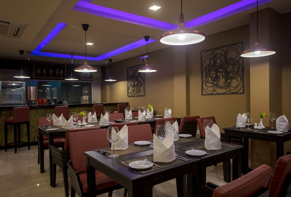 Фото The Avenue and SPA